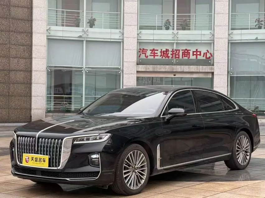 Hongqi H9  из Китая