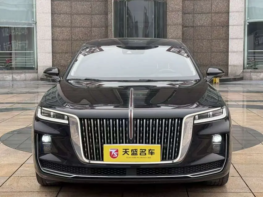 Hongqi H9  из Китая