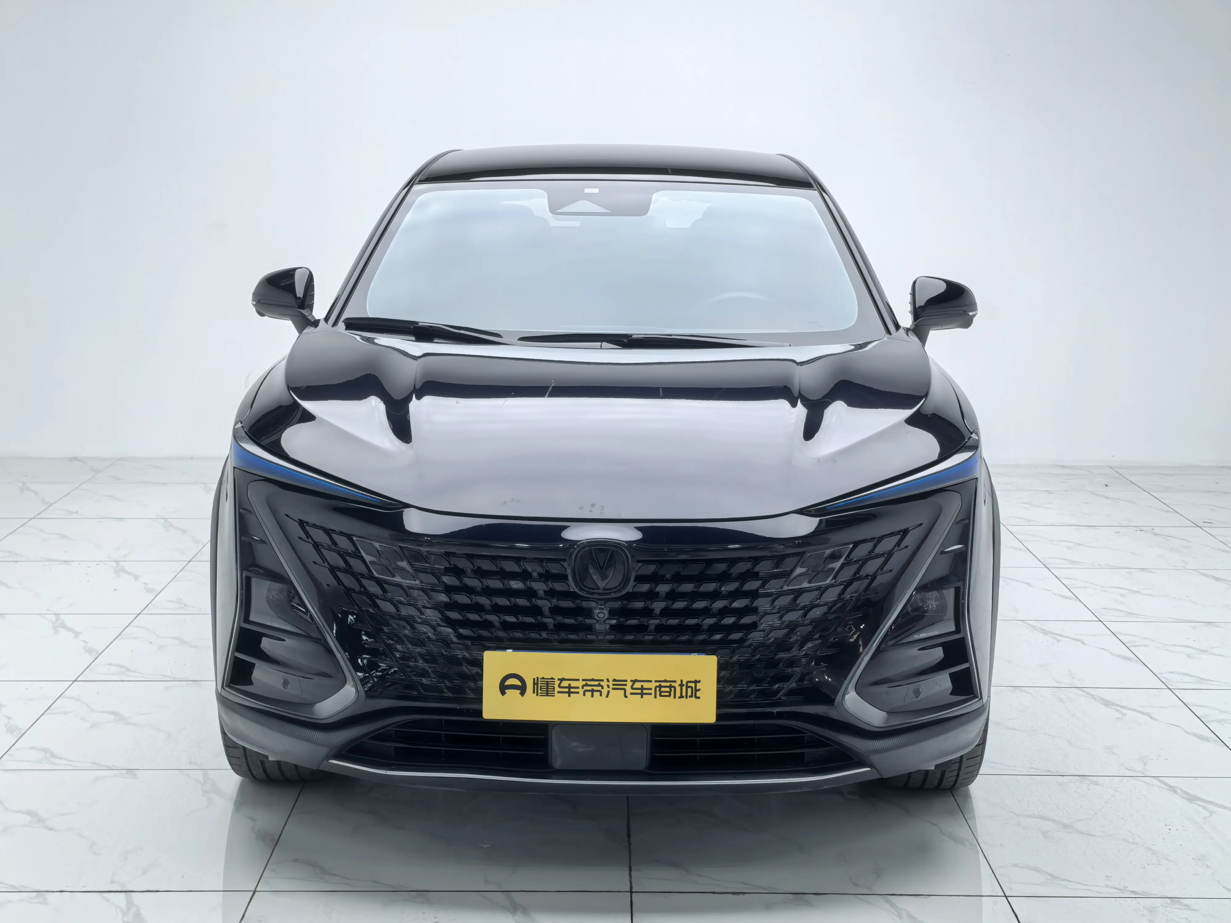 Changan UNI-T  из Китая