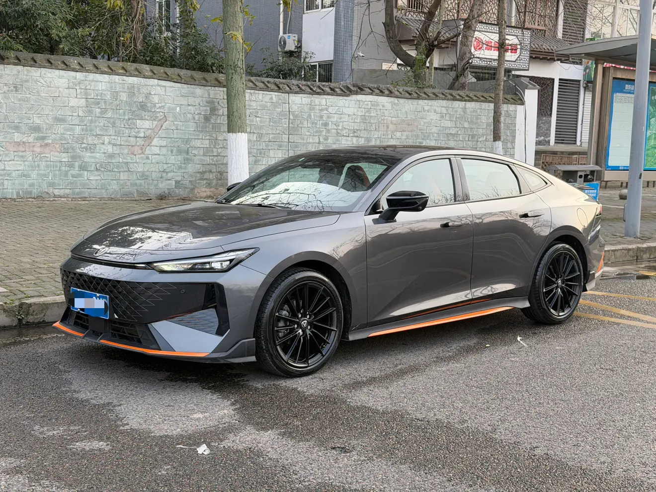 Changan UNI-V  из Китая