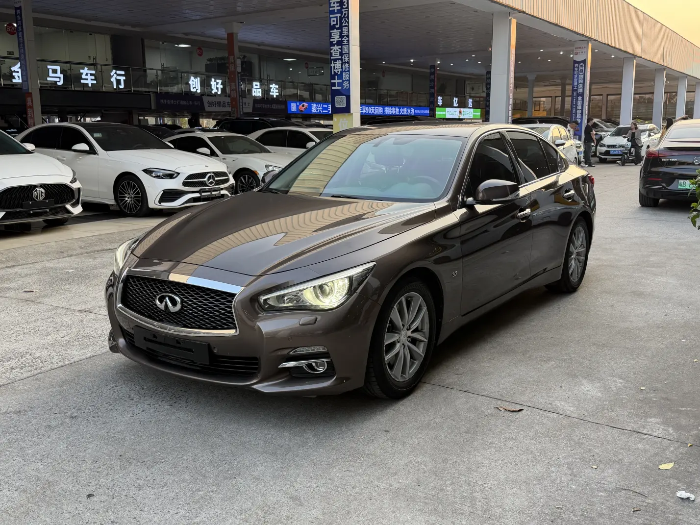 Infiniti Q50  из Китая