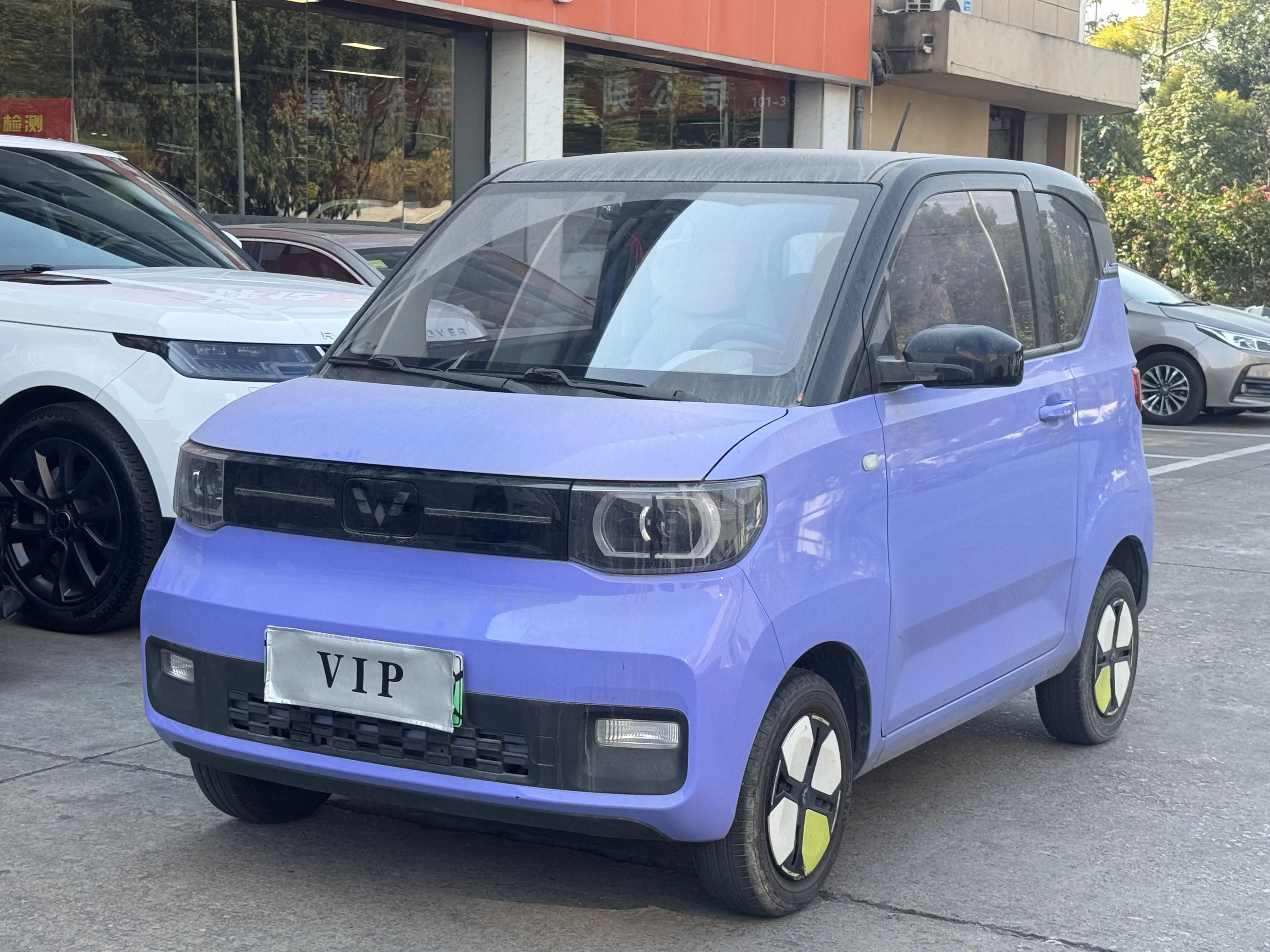 Wuling Hongguang MINIEV  из Китая