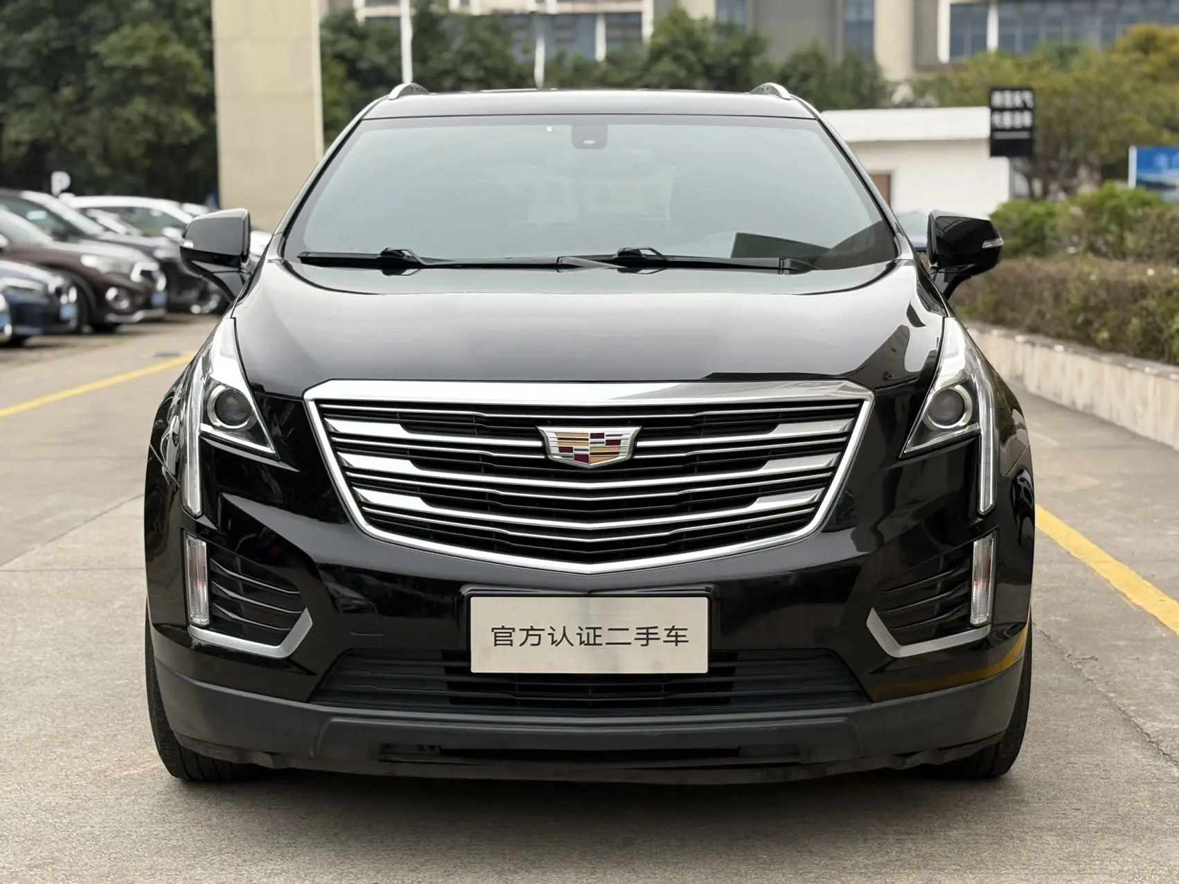 Cadillac XT5  из Китая