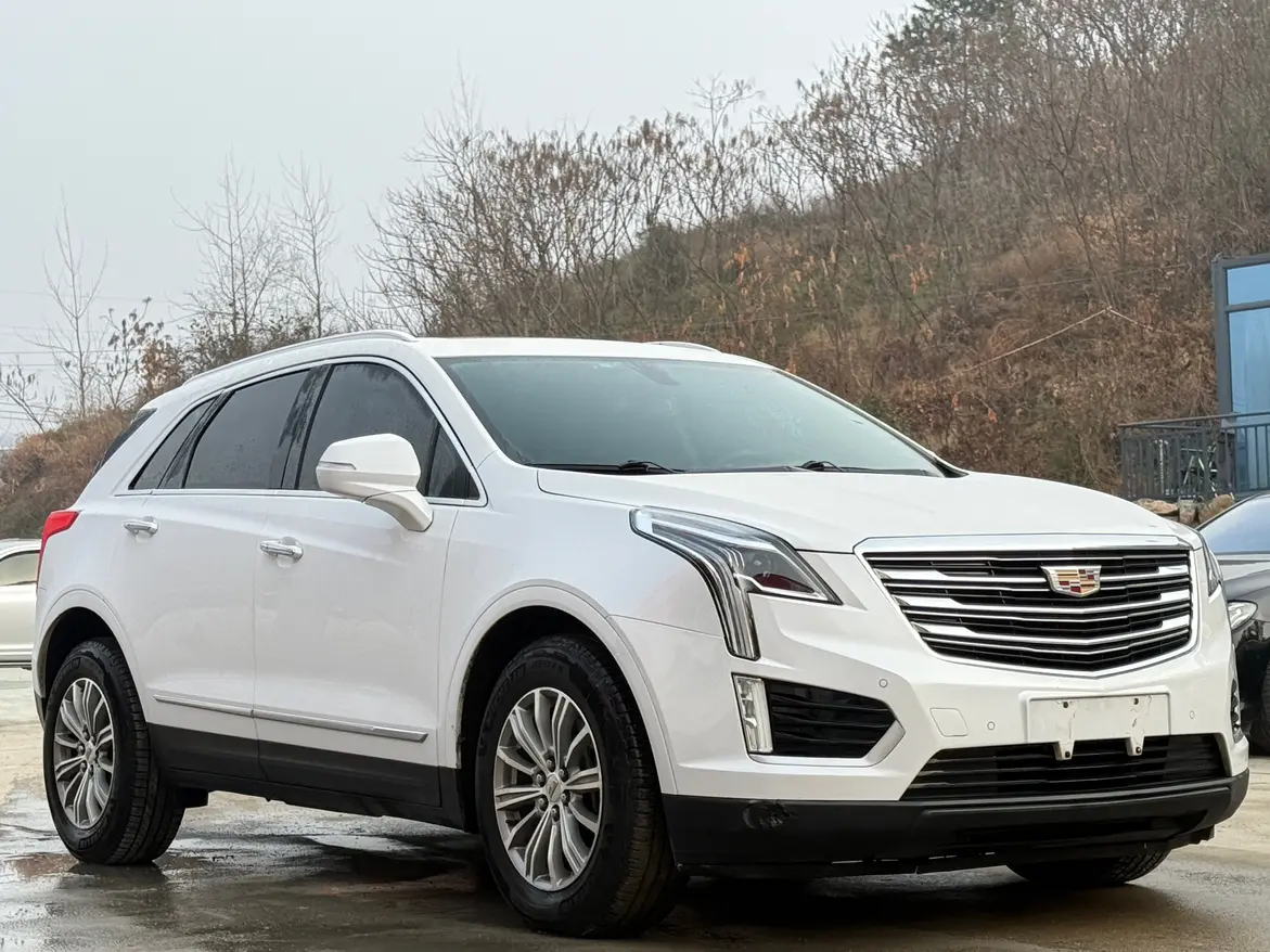 Cadillac XT5  из Китая