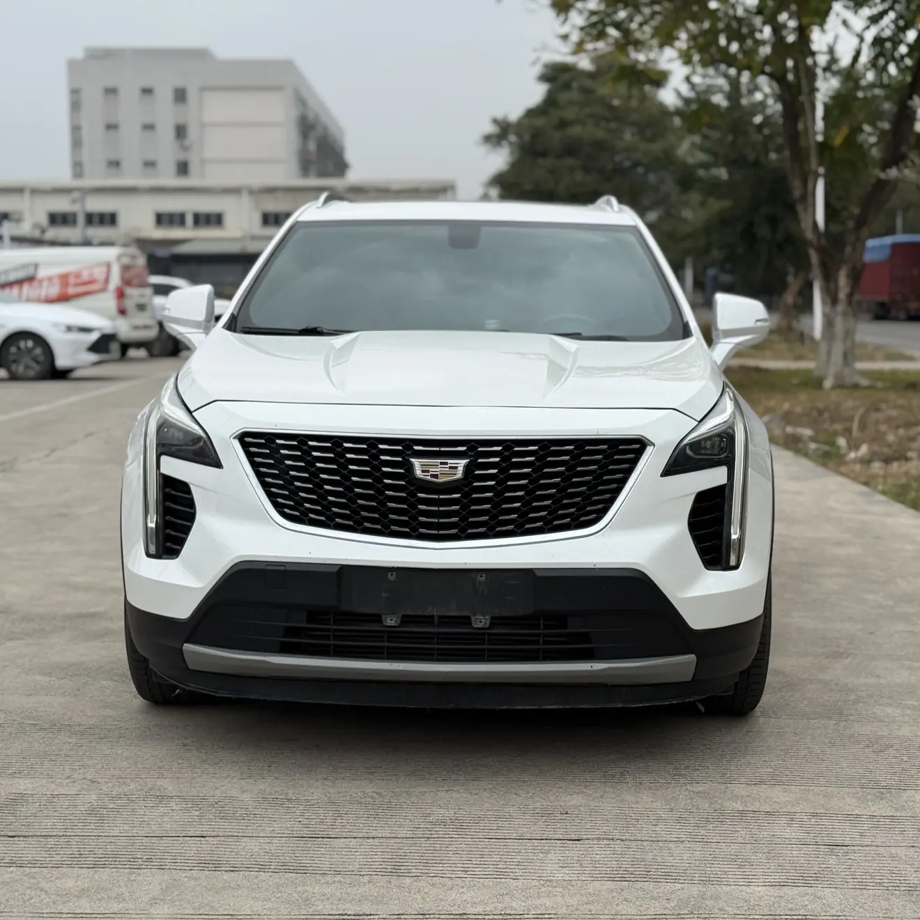 Cadillac XT4  из Китая