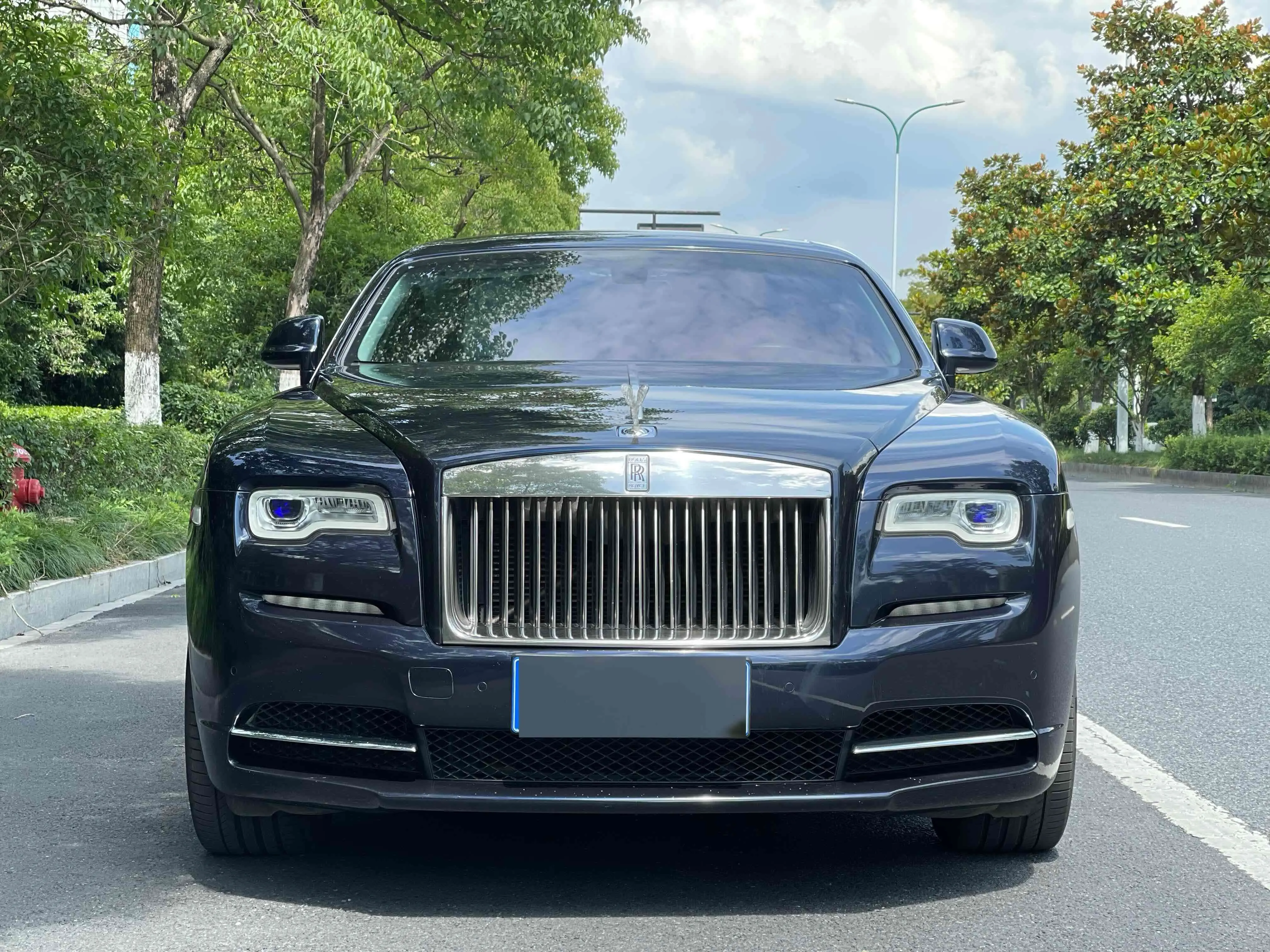 Rolls Royce Phantom  из Китая