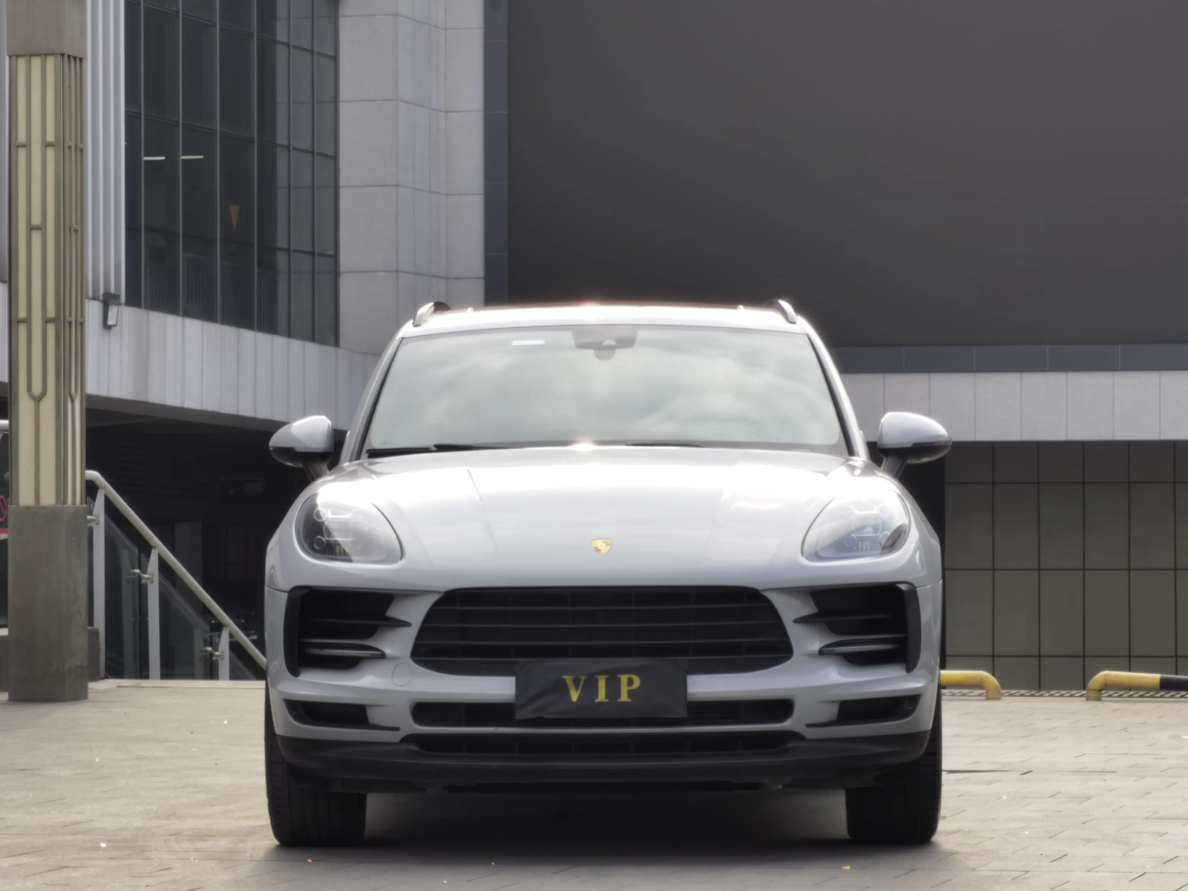Porsche Macan  из Китая
