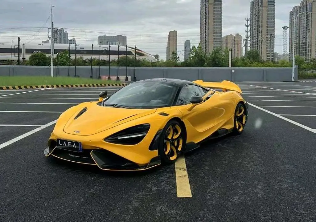 McLaren 720S  из Китая