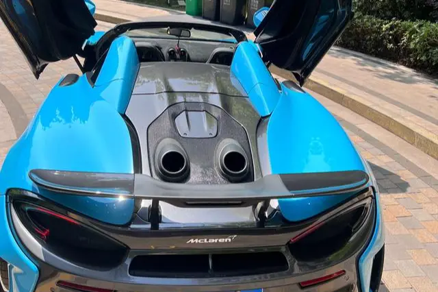 McLaren 600LT  из Китая
