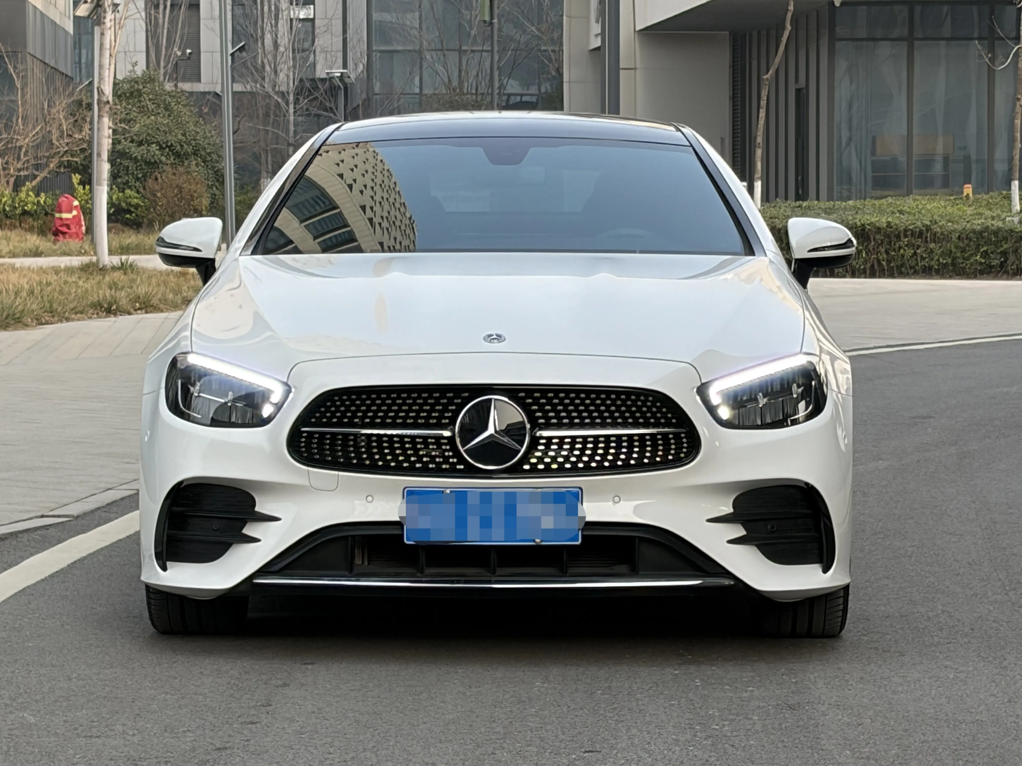 Mercedes-Benz E-Class  из Китая