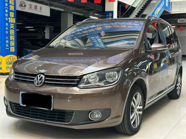 Volkswagen Touran  из Китая