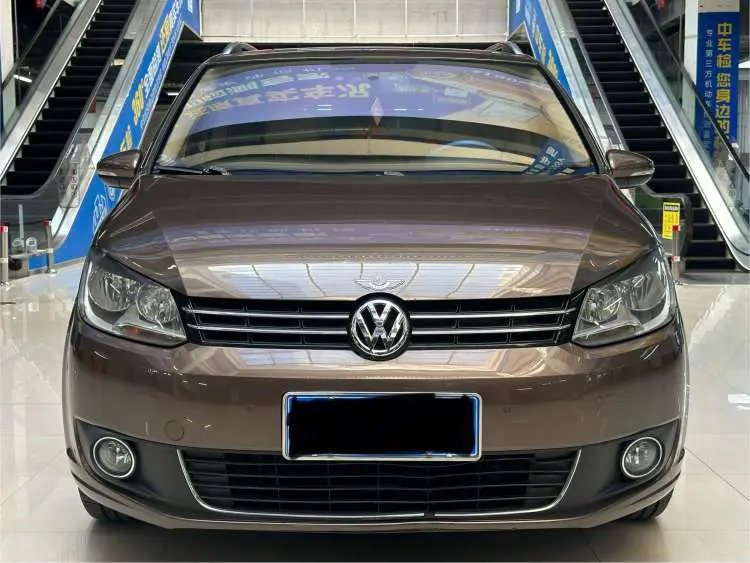 Volkswagen Touran  из Китая