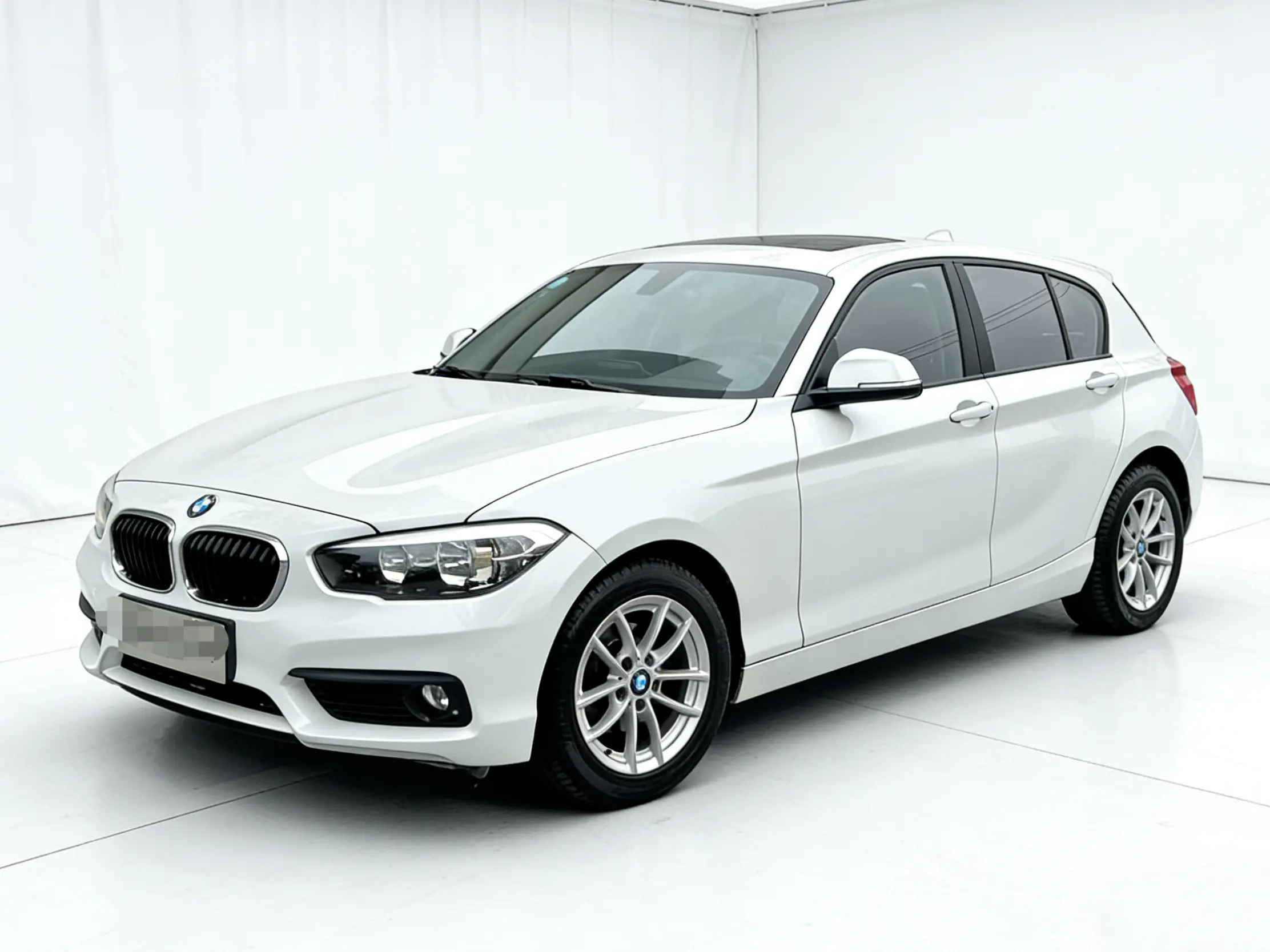 BMW 1 Series  из Китая