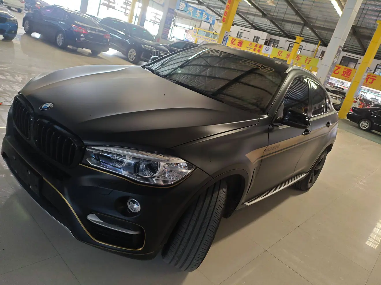 BMW X6