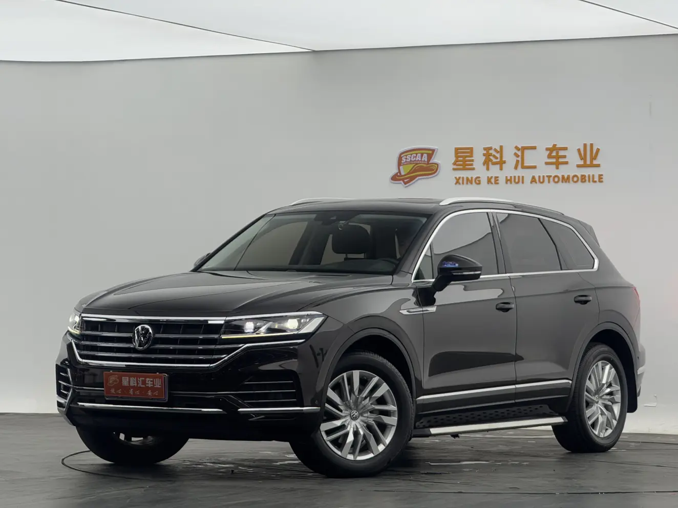 Volkswagen Touareg  из Китая