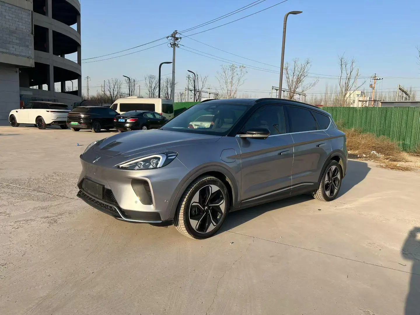 ARCFOX Extreme Fox Extreme Fox Alpha T  из Китая