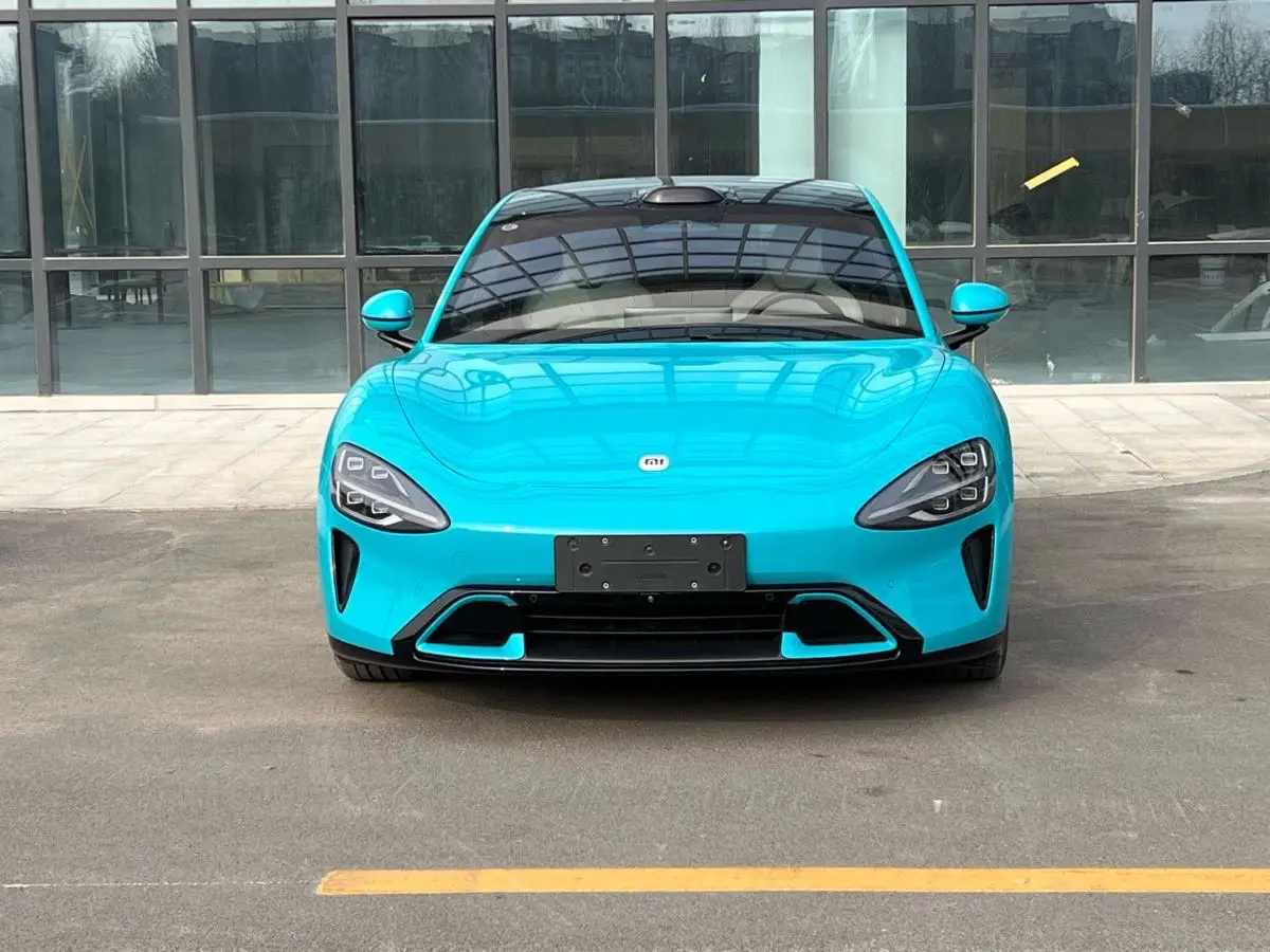 Xiaomi car Xiaomi SU7  из Китая