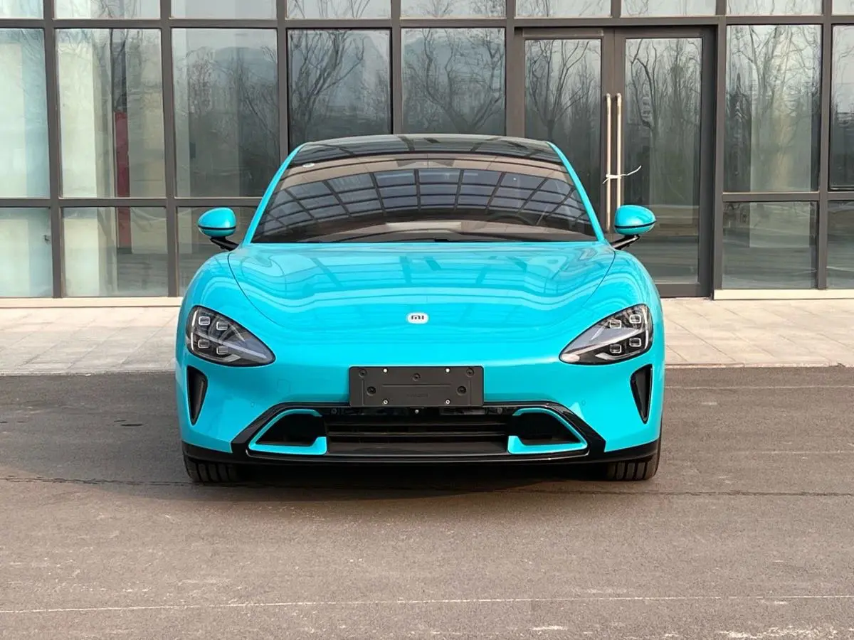 Xiaomi car Xiaomi SU7  из Китая