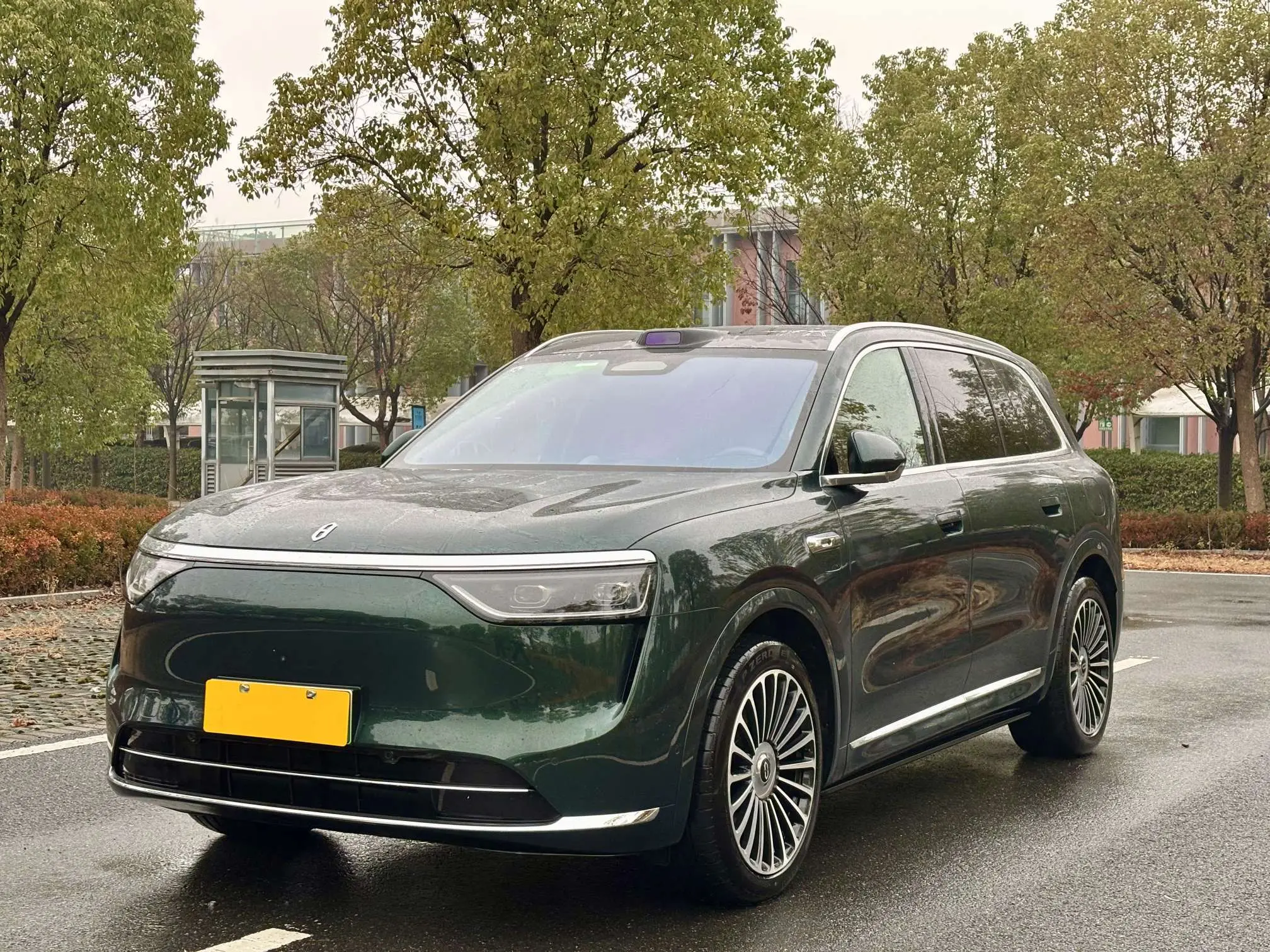 AITO QJM8  из Китая