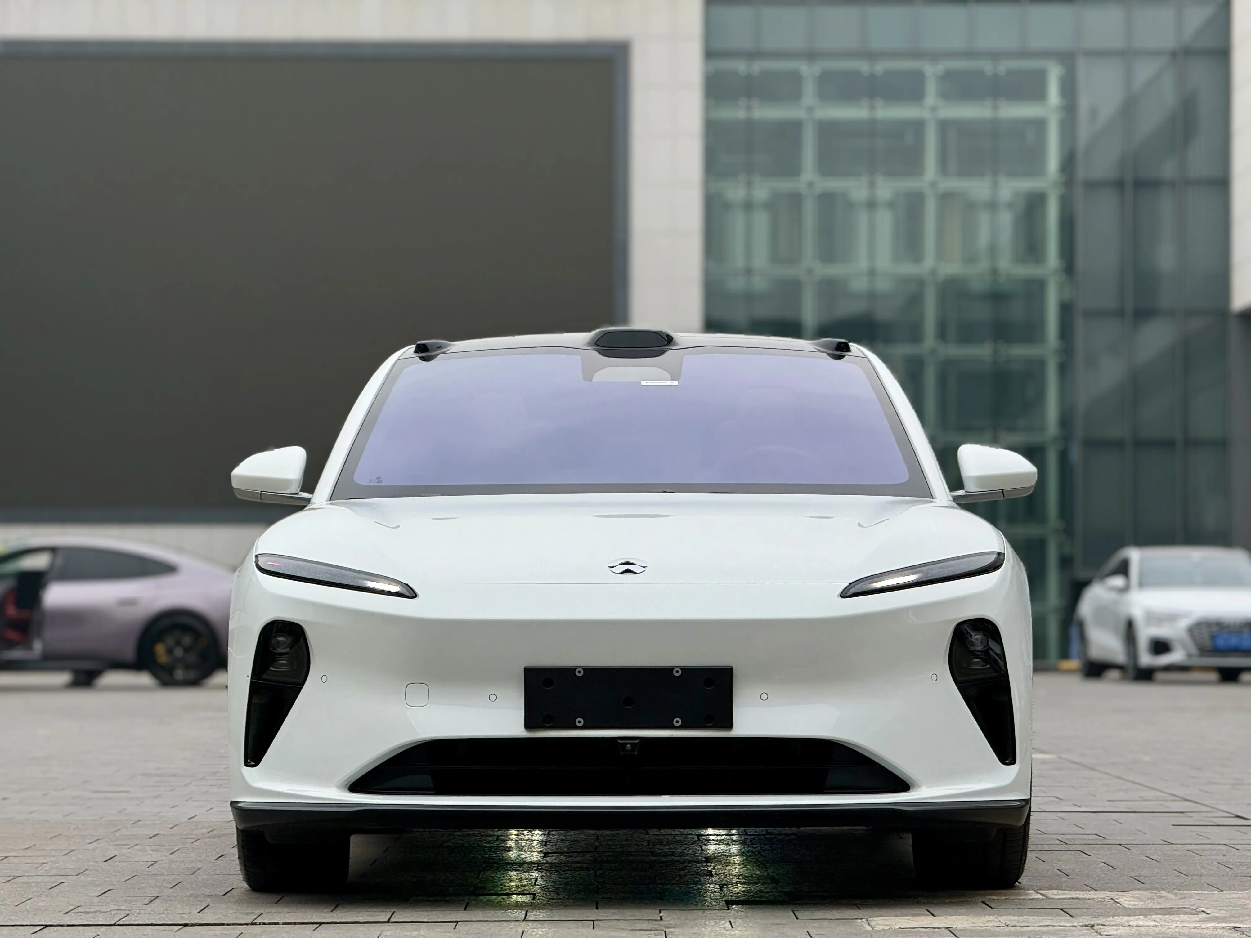 NIO ET5T  из Китая