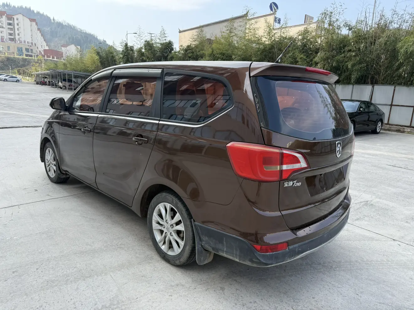 Baojun 730  из Китая