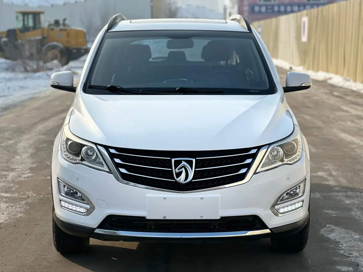 Baojun 560  из Китая