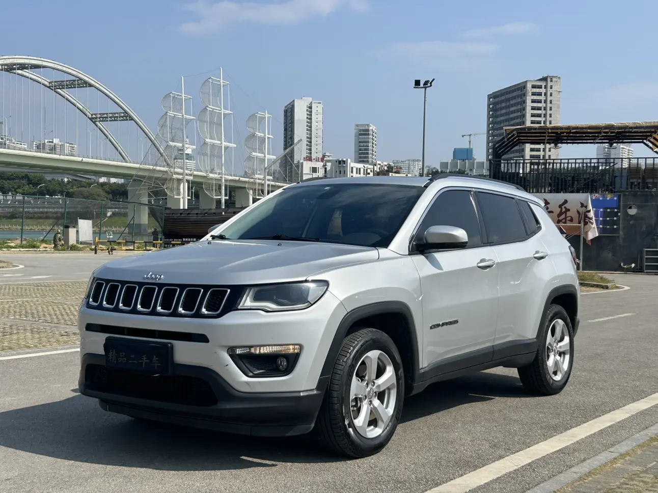 Jeep Guide to  из Китая