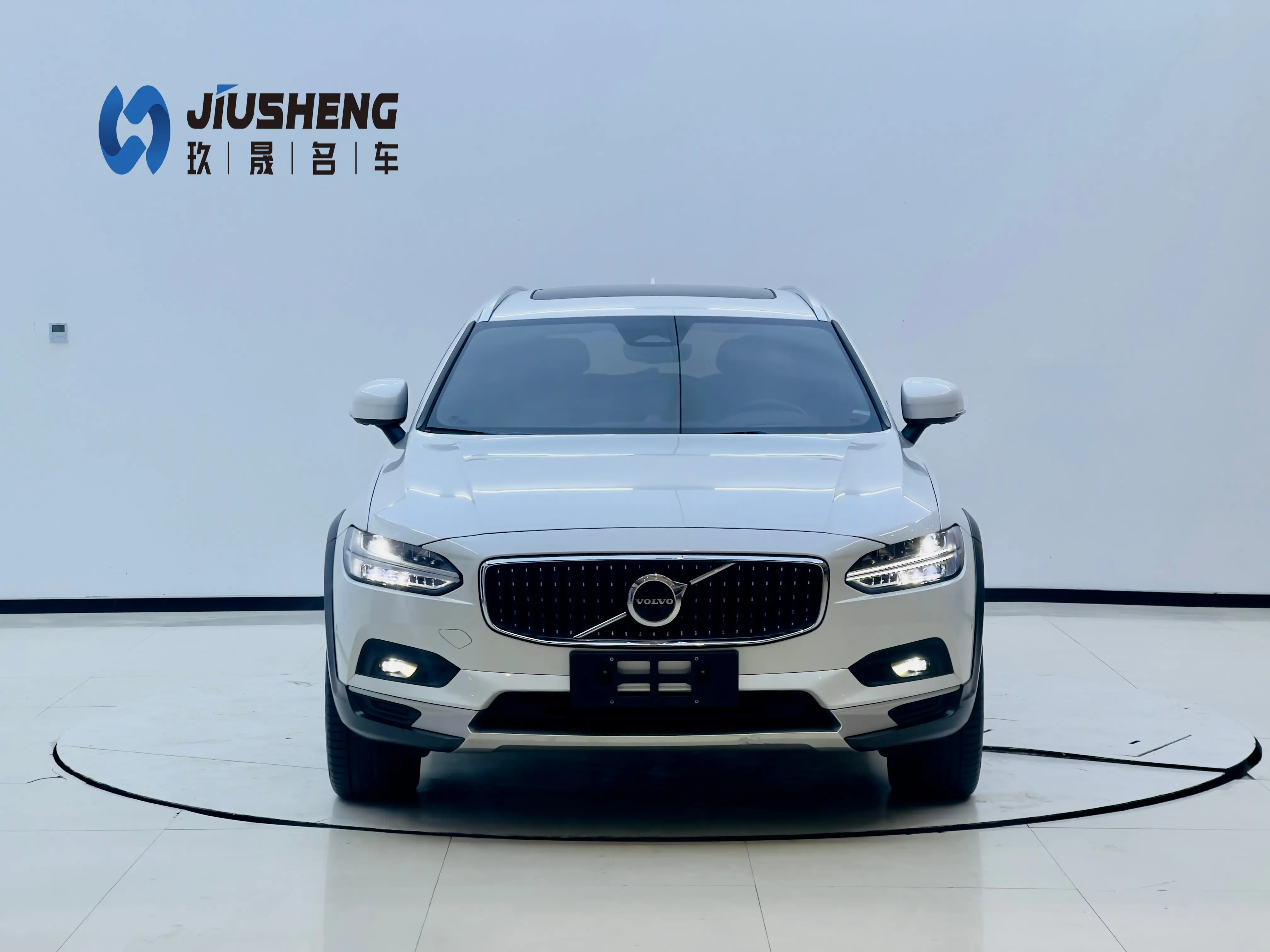 Volvo V90  из Китая