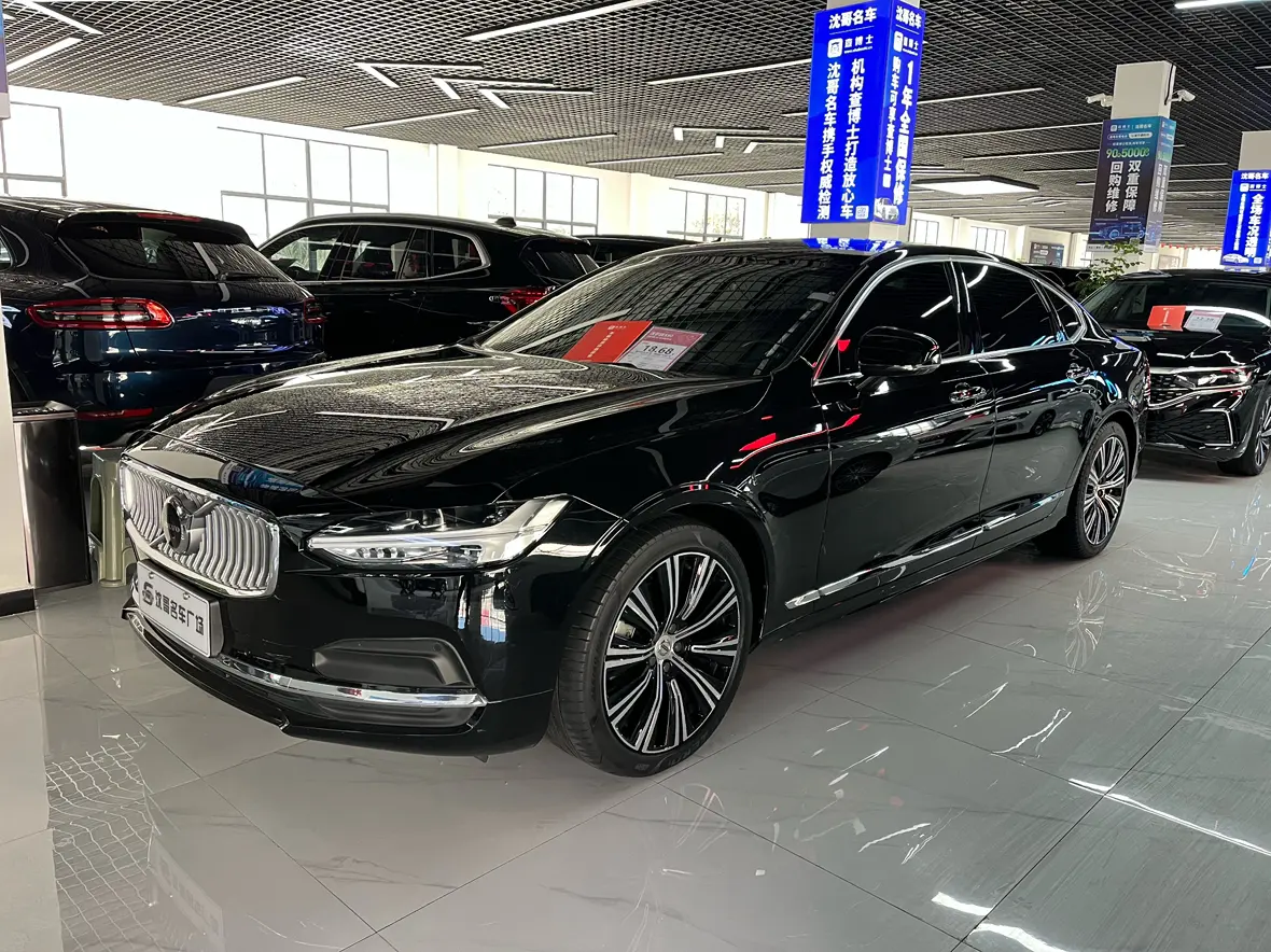 Volvo S90