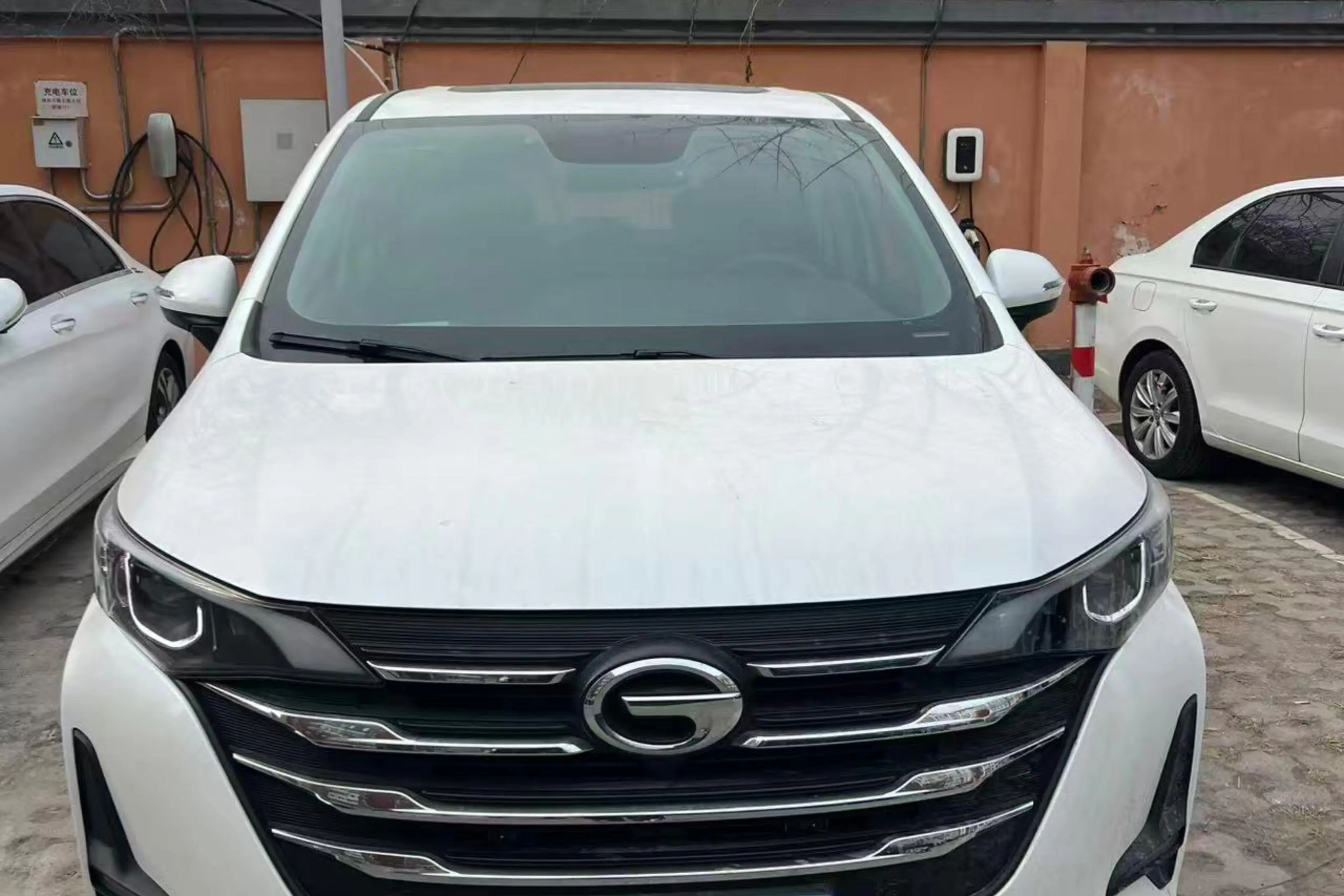 GAC Trumpchi M6  из Китая