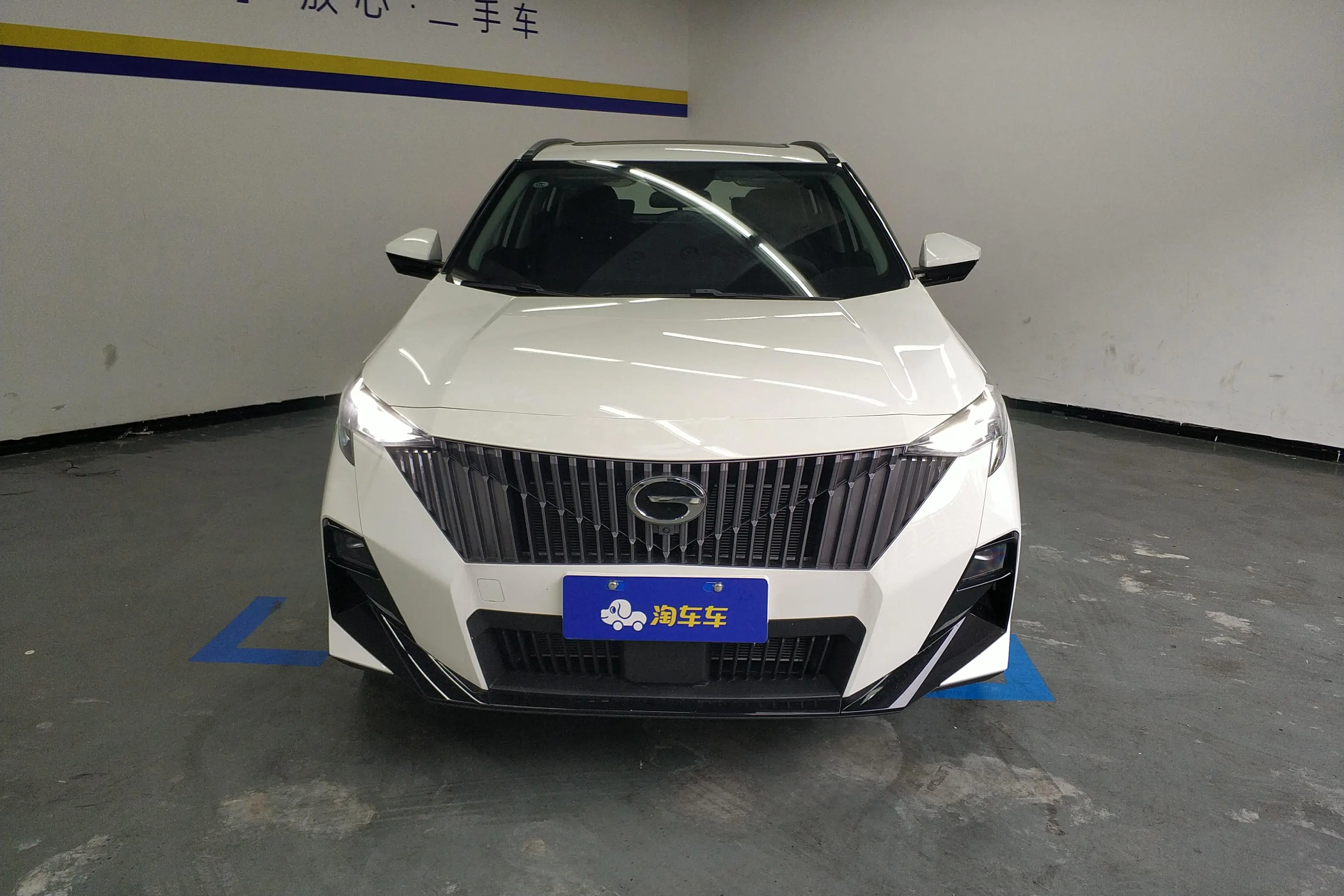 GAC Trumpchi GS3  из Китая