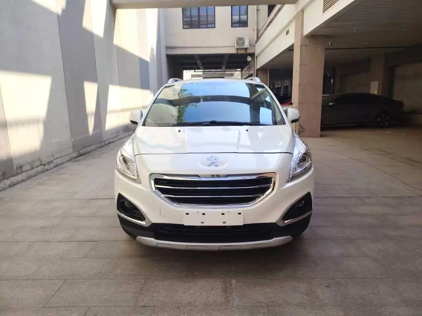 Peugeot 3008  из Китая