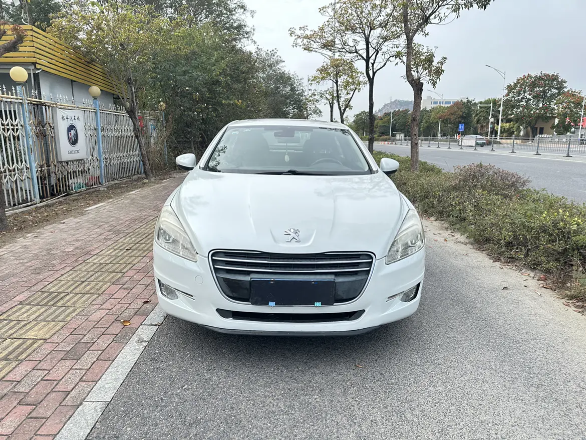 Peugeot 508  из Китая