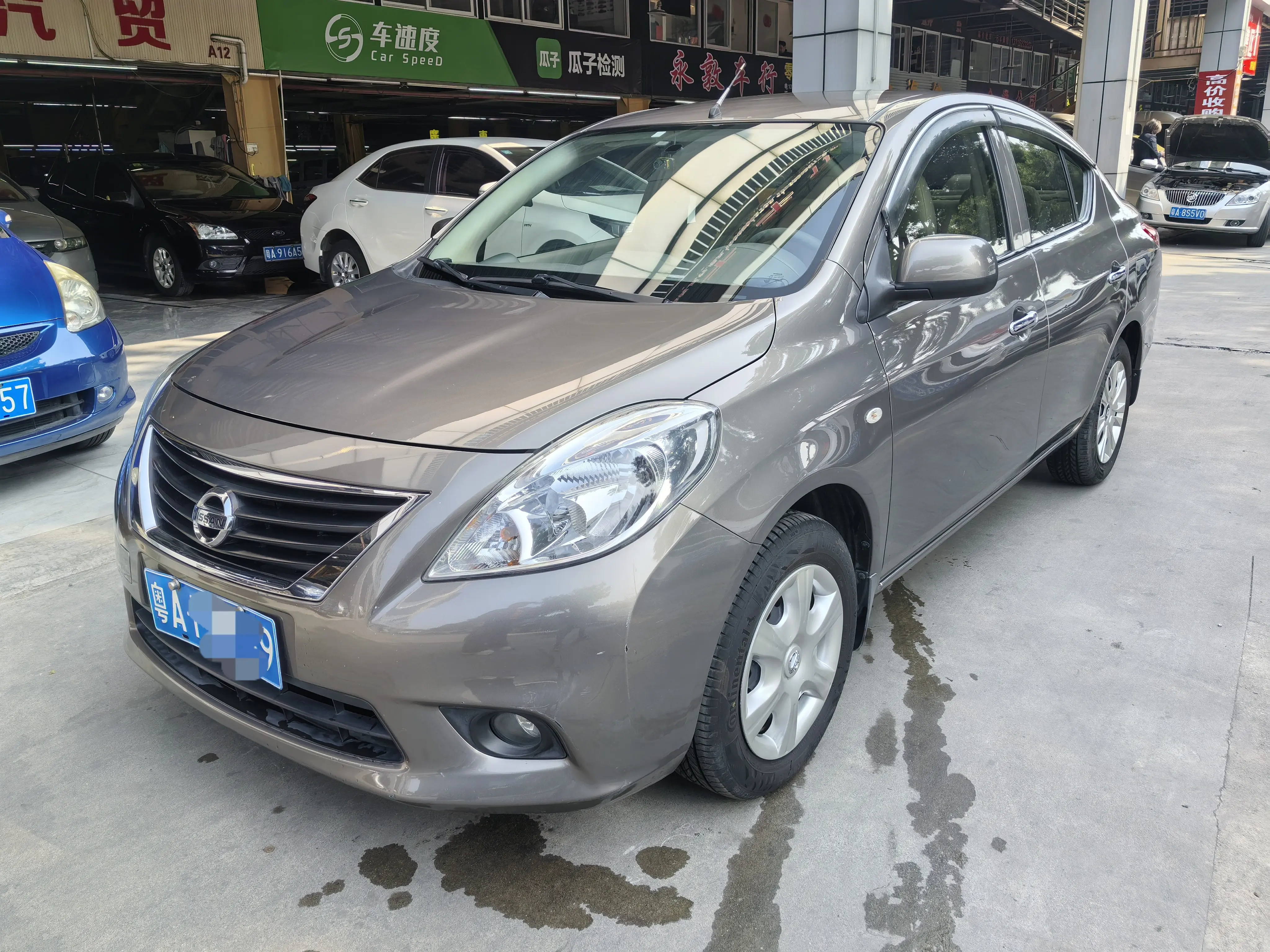 Nissan Sunlight  из Китая