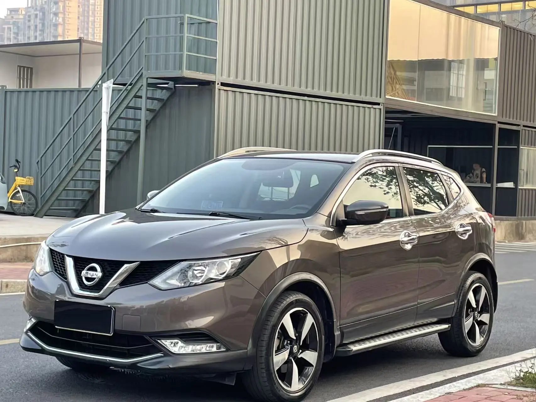 Nissan Qashqai  из Китая