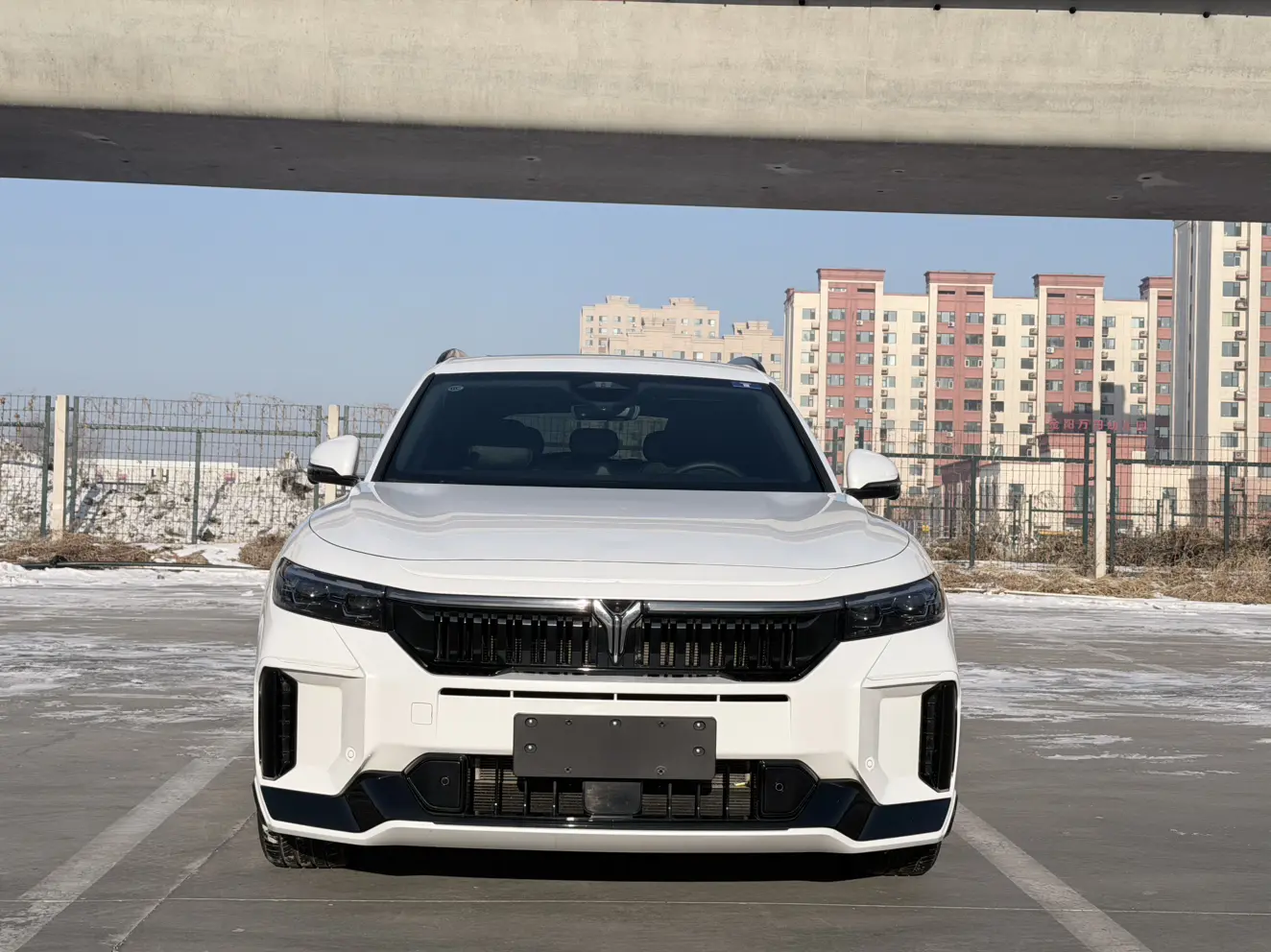 Voyah Lantu FREE  из Китая