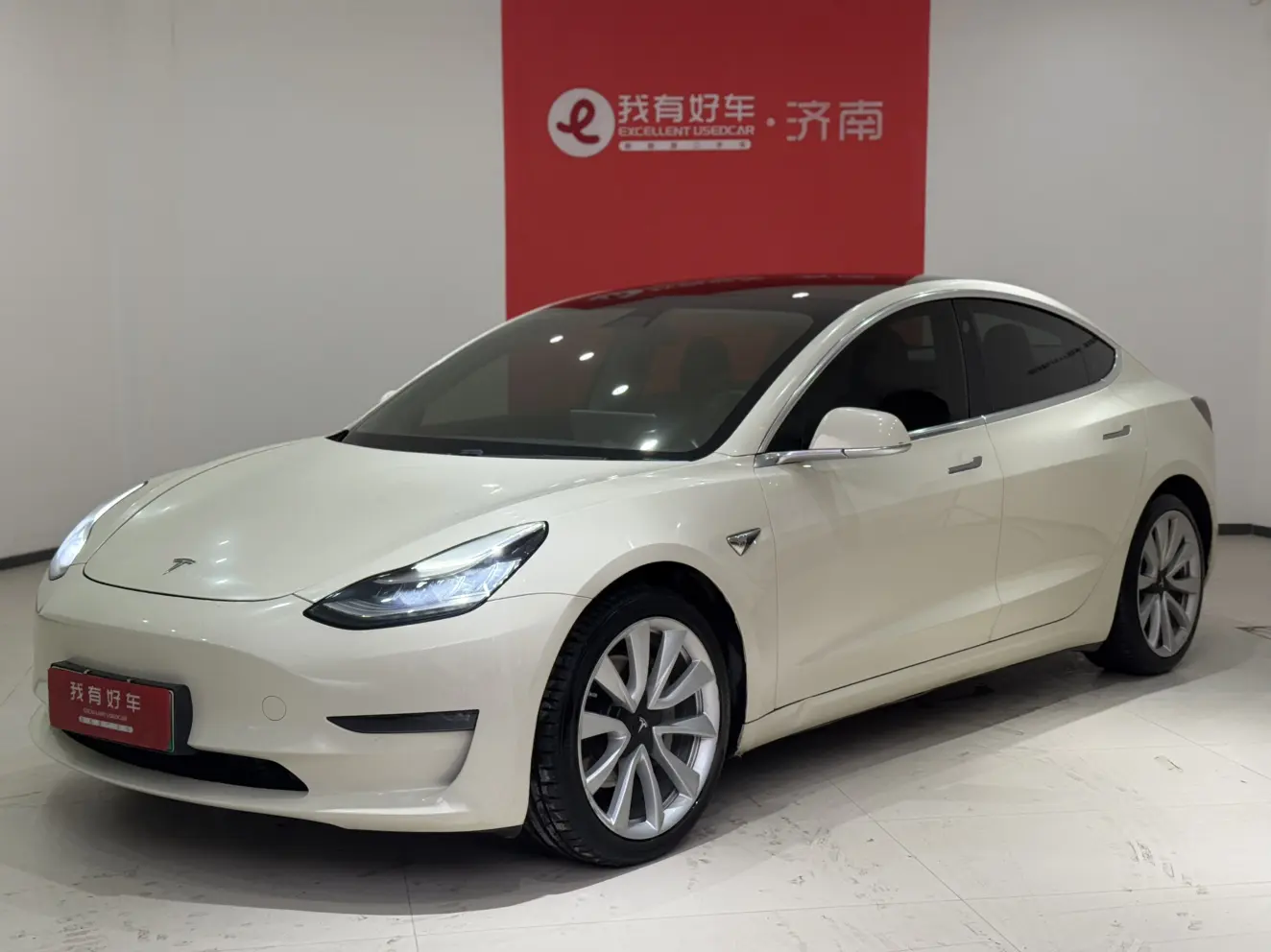 Tesla Model 3  из Китая