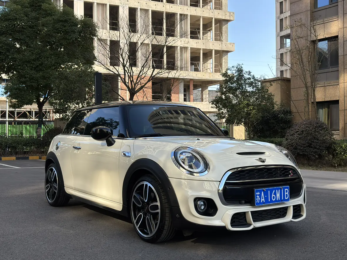 MINI 