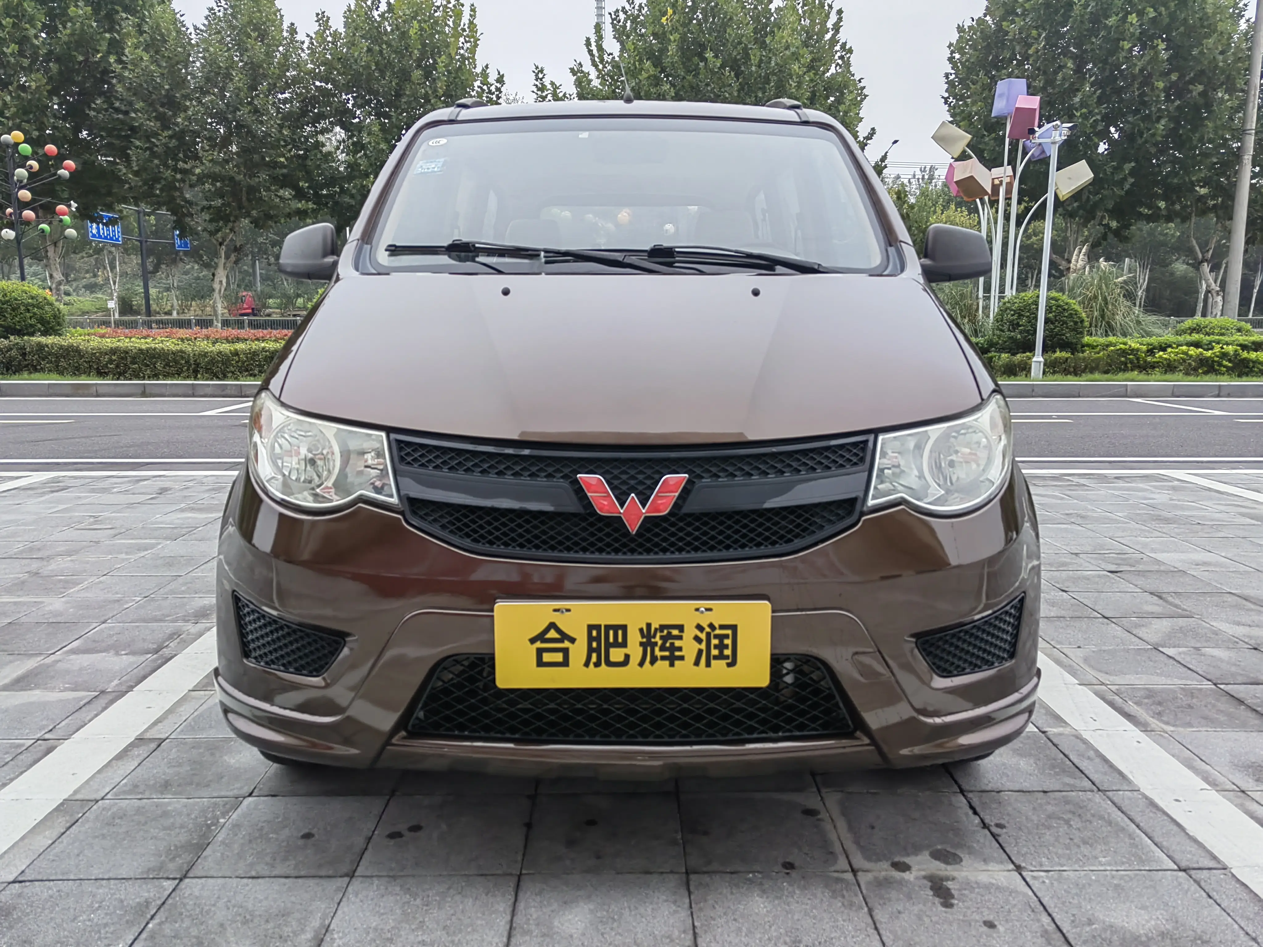 Wuling Hongguang  из Китая