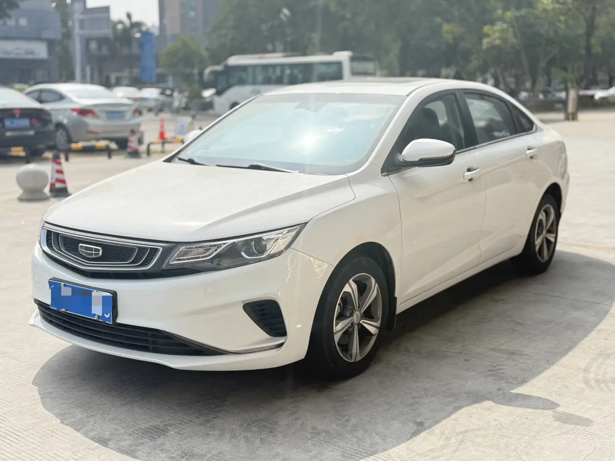 Geely Emgrand GL  из Китая
