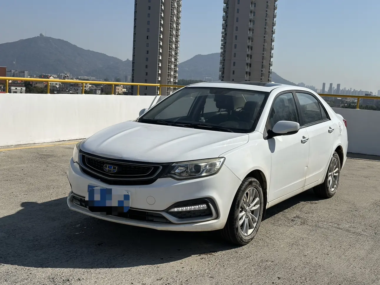 Geely Vision  из Китая