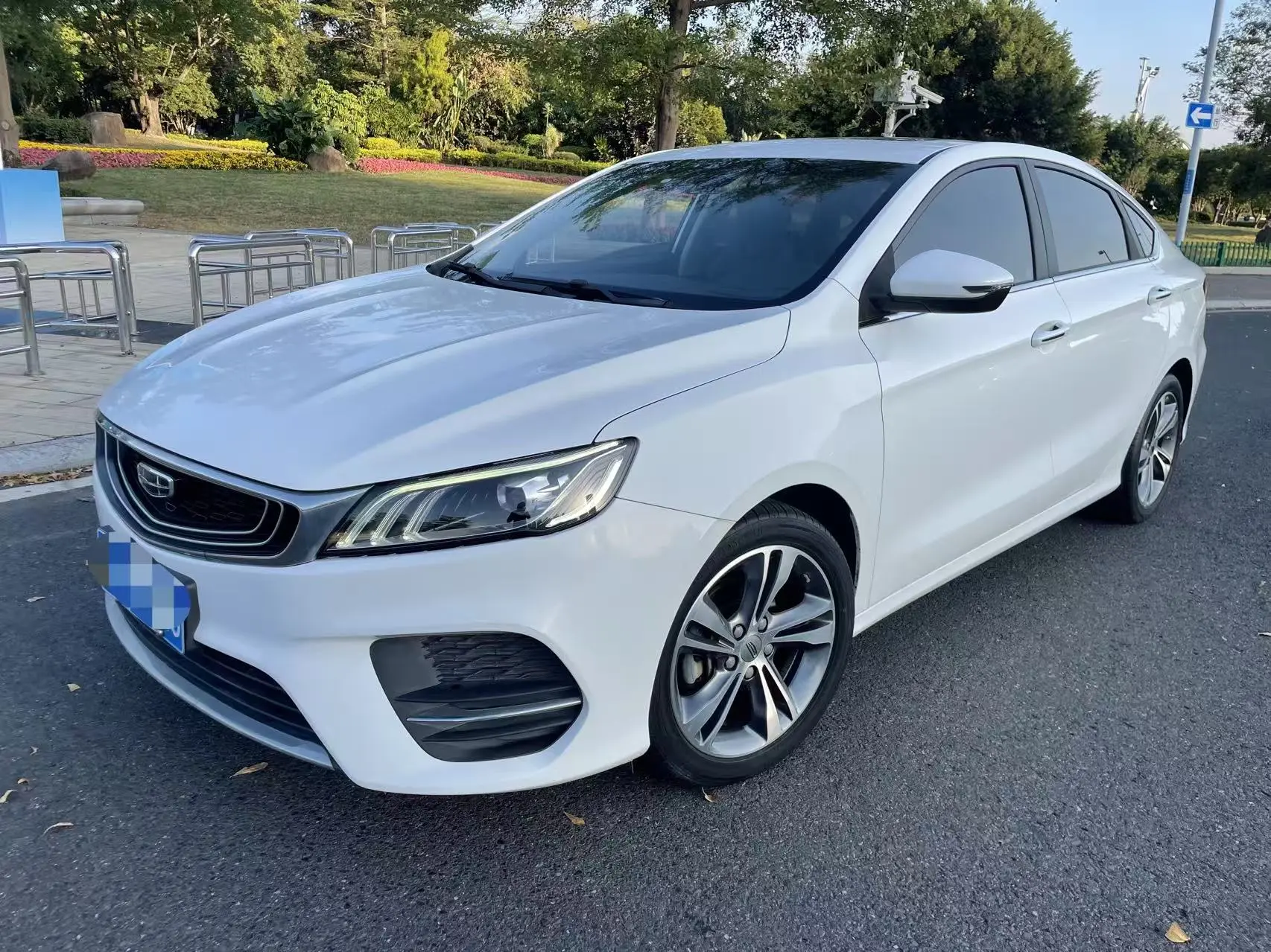 Geely Binrui  из Китая