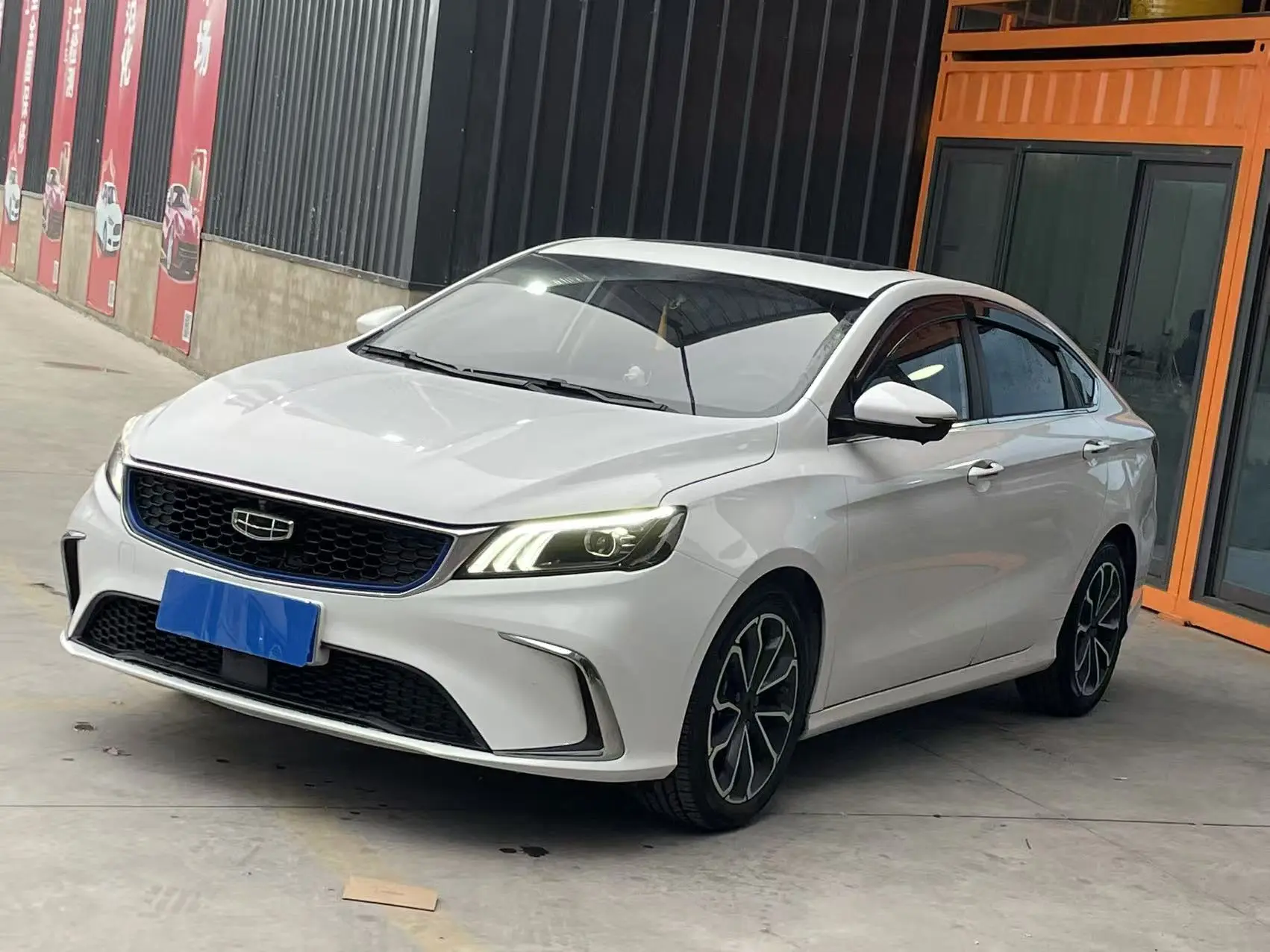 Geely Binrui  из Китая