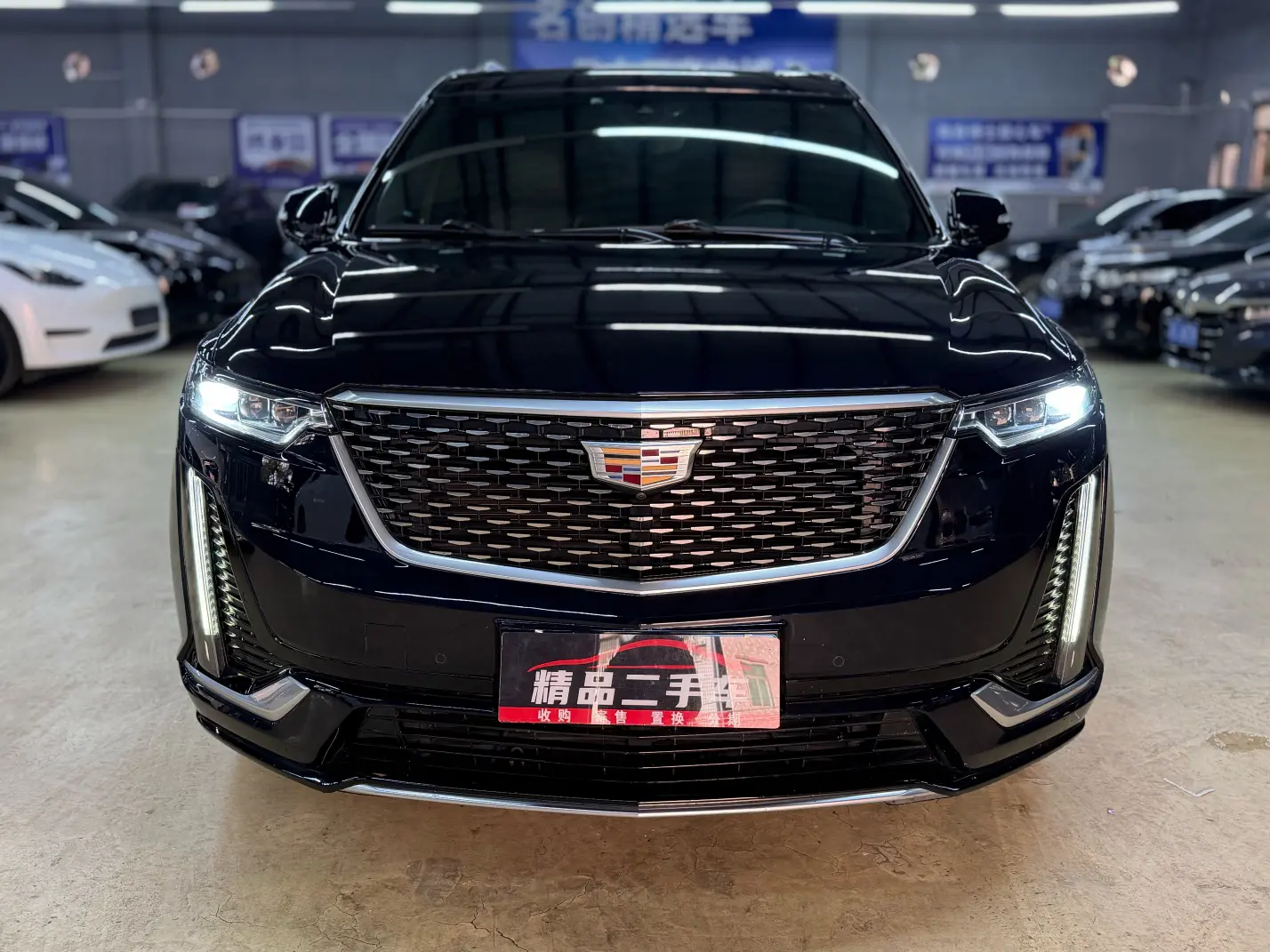 Cadillac XT6  из Китая