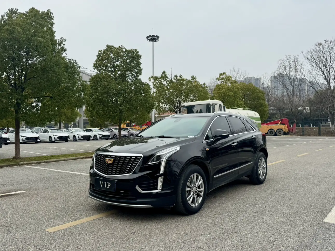 Cadillac XT5  из Китая
