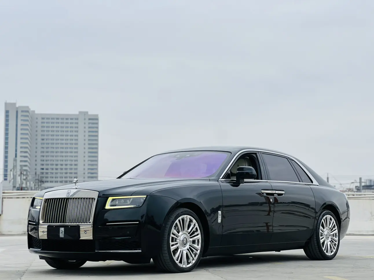 Rolls Royce Ghost  из Китая