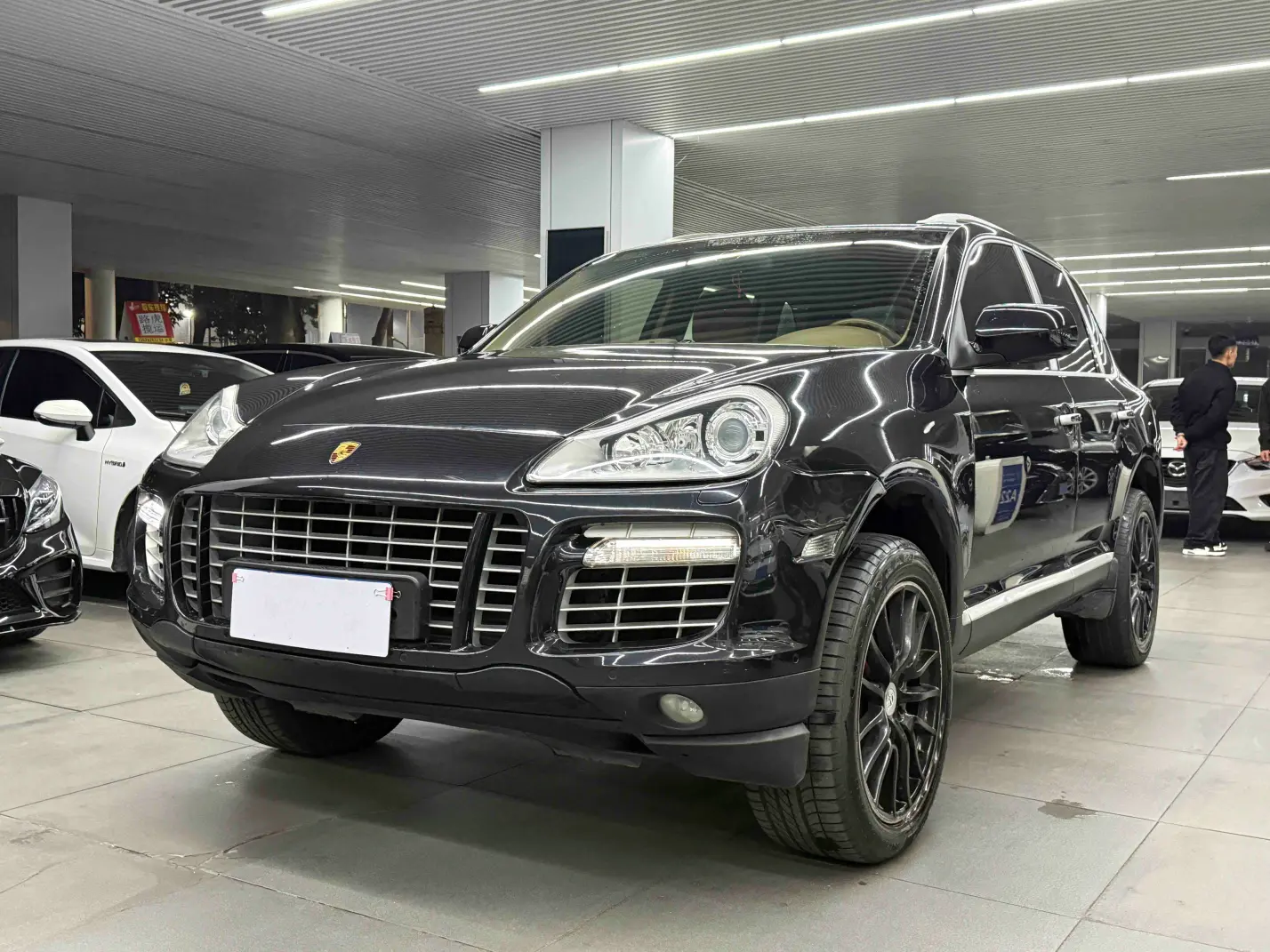 Porsche Cayenne  из Китая