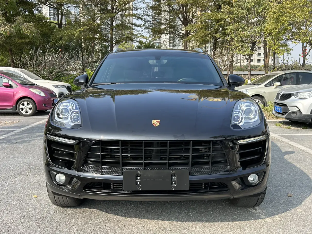 Porsche Macan  из Китая