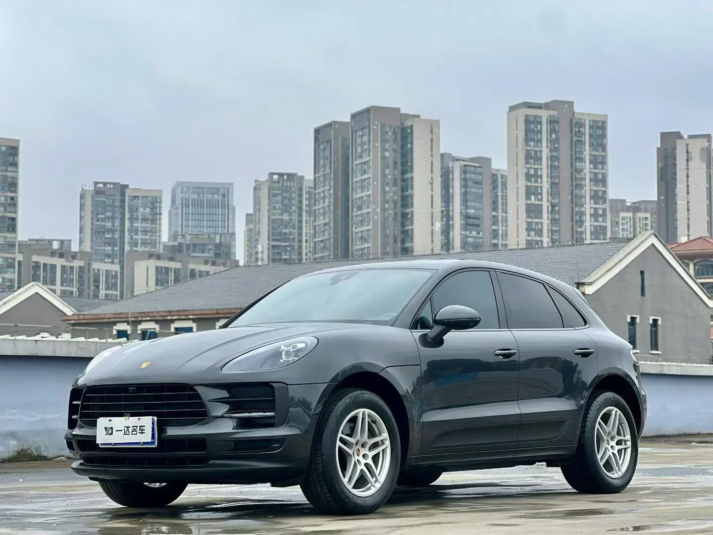 Porsche Macan  из Китая