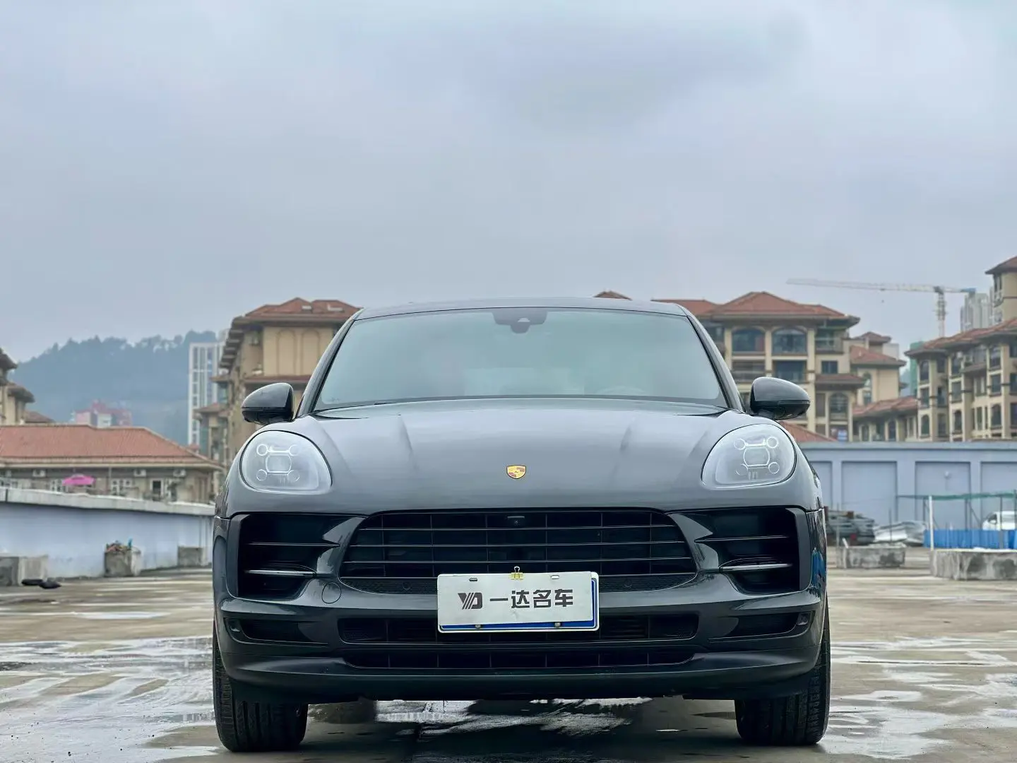 Porsche Macan  из Китая